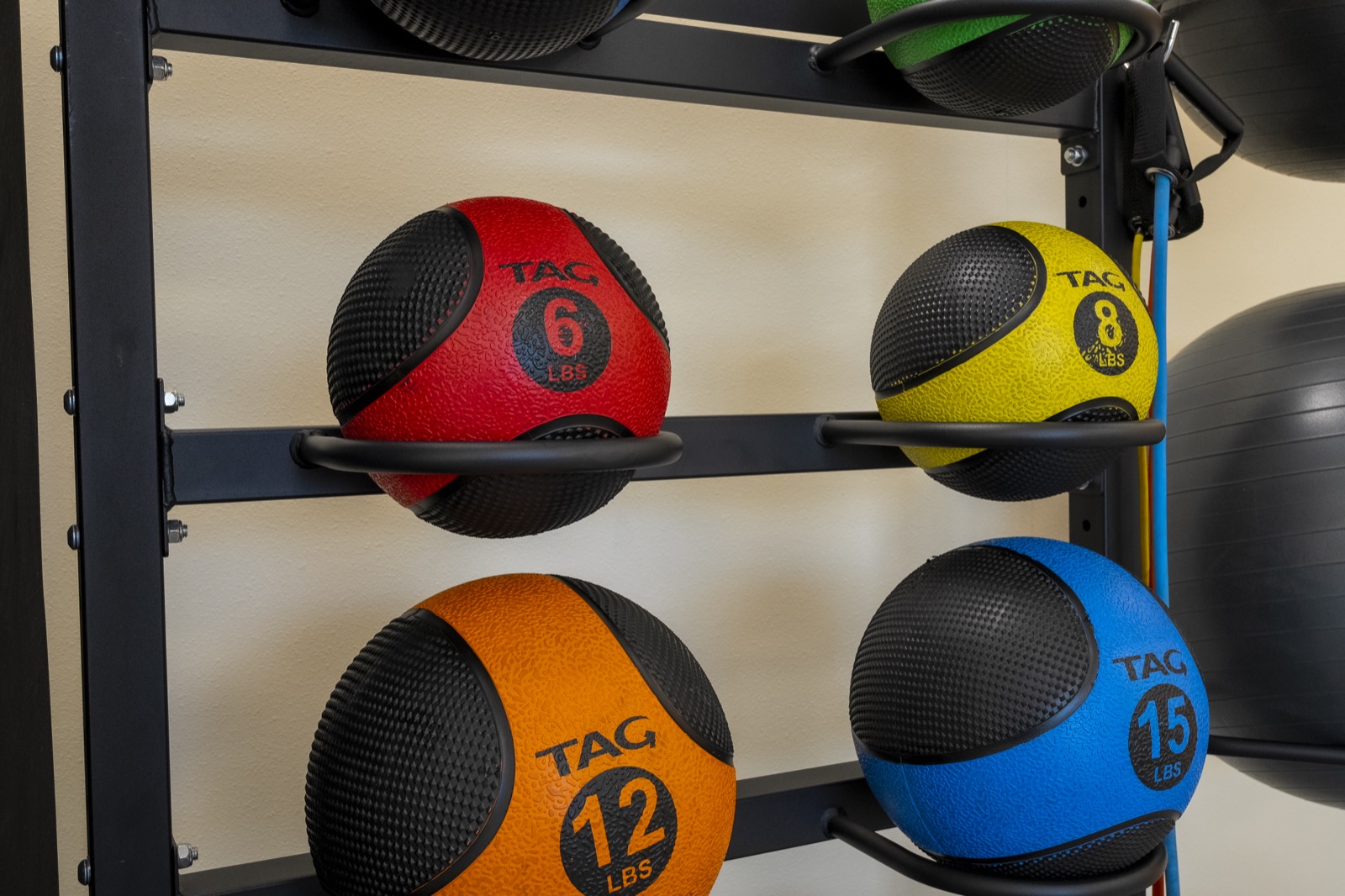 SPOT X Hotel Orlando — Fitness equipment