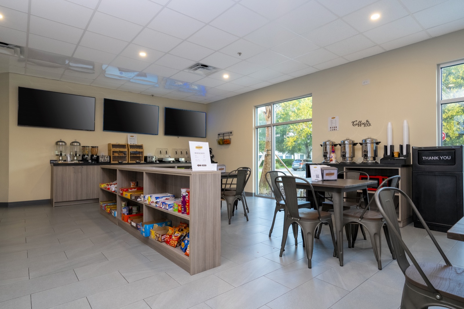 SPOT X Hotel Orlando — Orange Marketplace